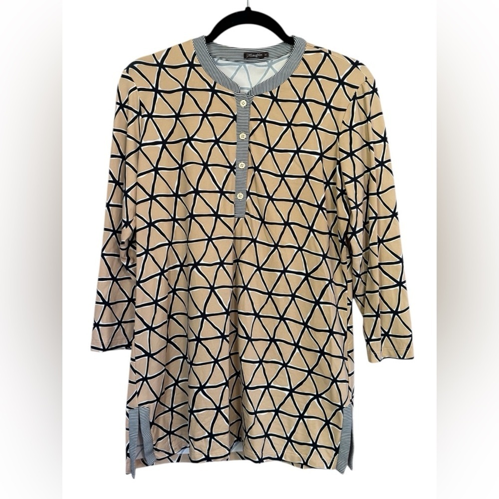 J. McLaughlin Beige and Black Geometric and Striped Tunic